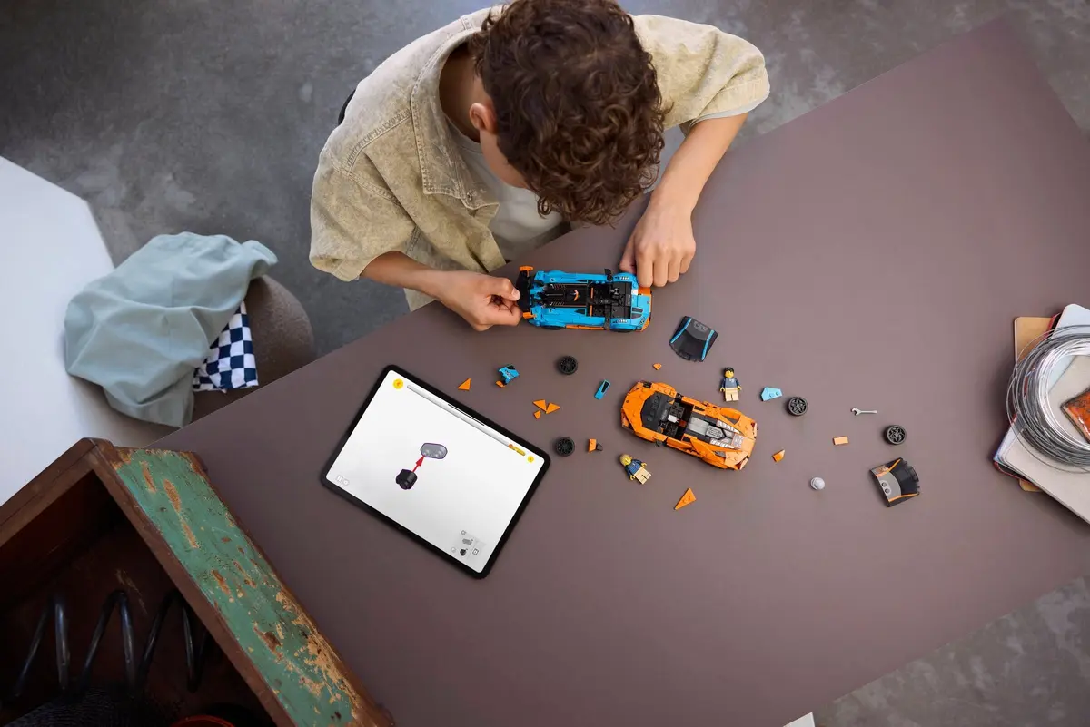 LEGO Speed Champions 77238 Lamborghini Revuelto & Lamborghini Huracán STO set, image 5