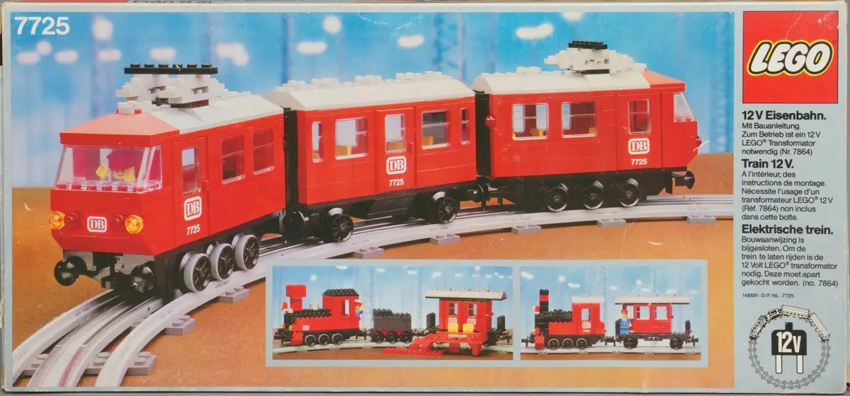 LEGO Trains 7725 Electric Passenger Train Set set, image 13