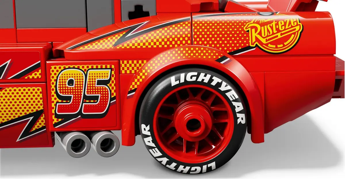 LEGO Speed Champions 77255 Lightning McQueen set, image 9