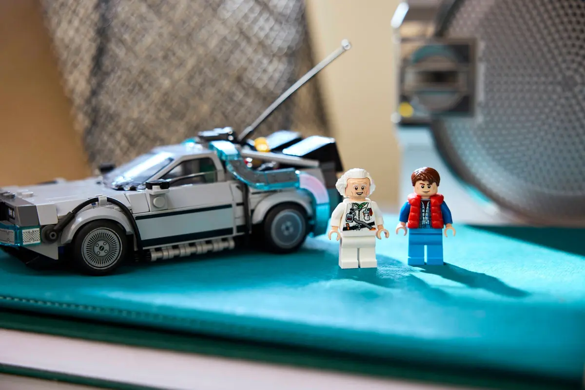 LEGO Speed Champions 77256 Time Machine from Back to the Future set, image 6