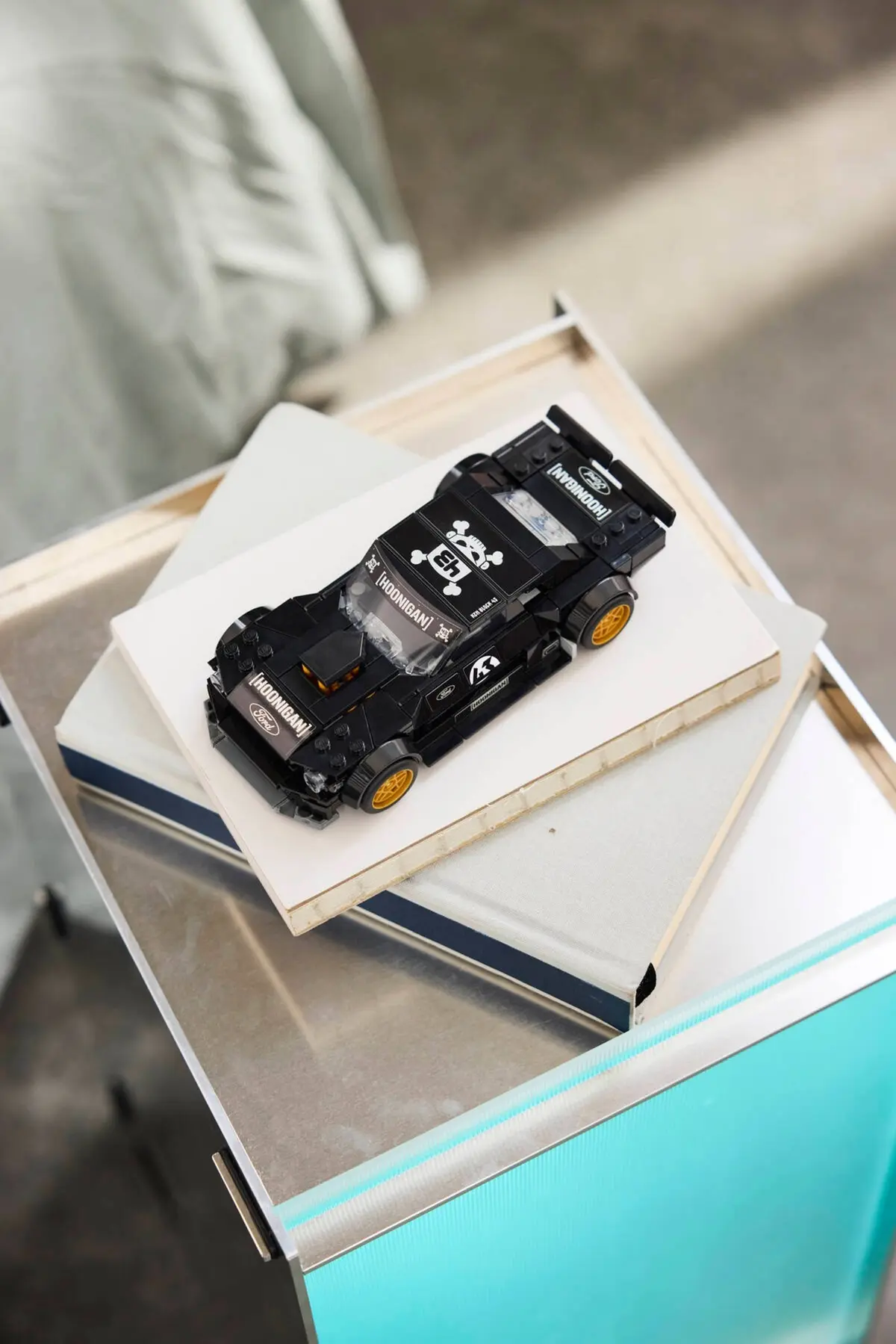 LEGO Speed Champions 77262 Ken Block's 1965 Ford Mustang Hoonicorn RTR V1 set, image 8
