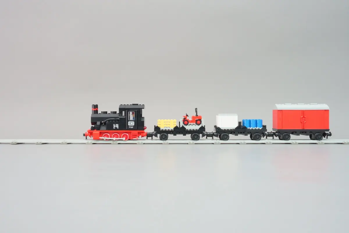 LEGO Trains 7727 Freight Steam Train Set set, image 7