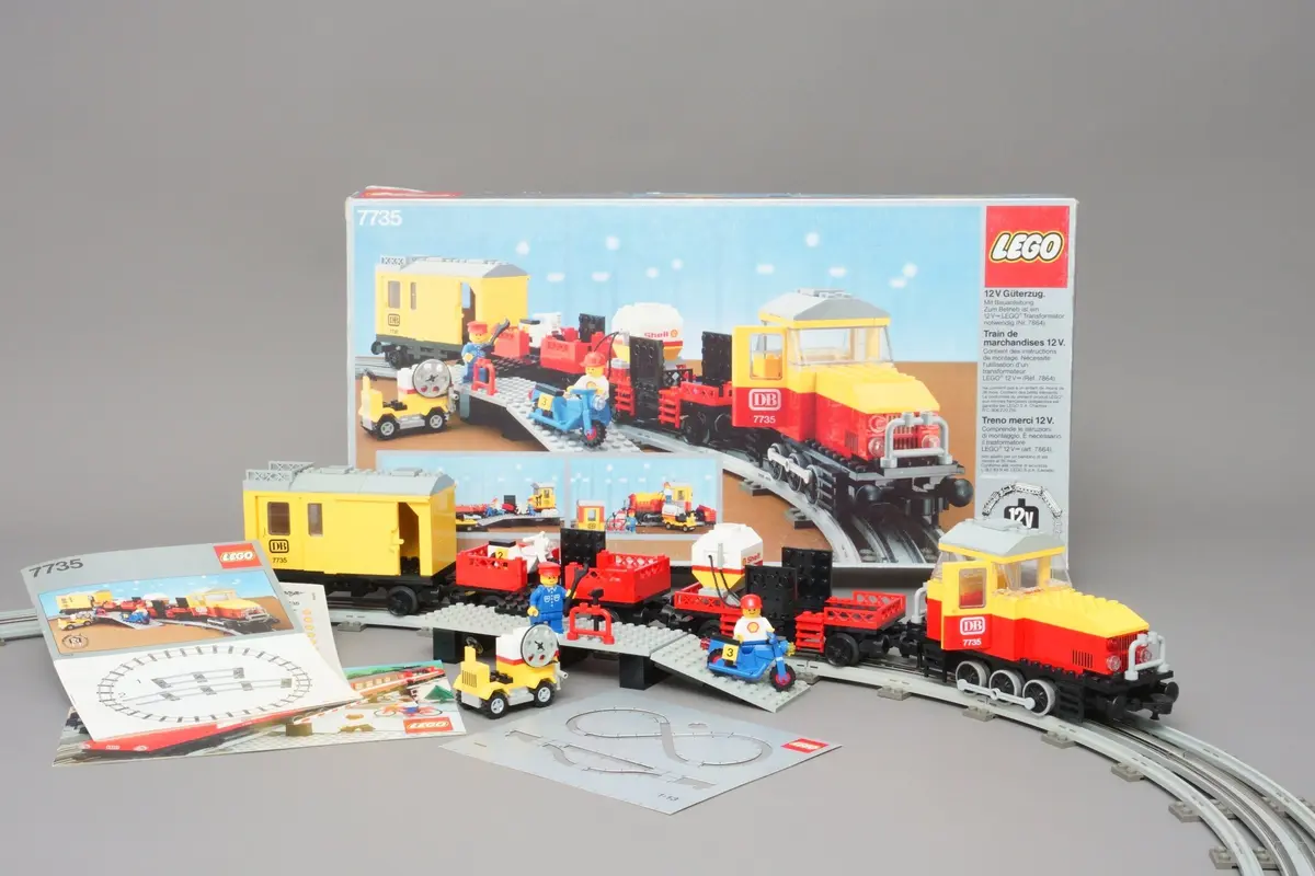 LEGO Trains 7735 Freight Train Set set, image 2