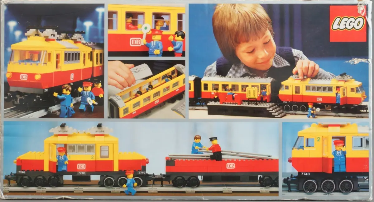 LEGO Trains 7740 Inter-City Passenger Train Set set, image 20