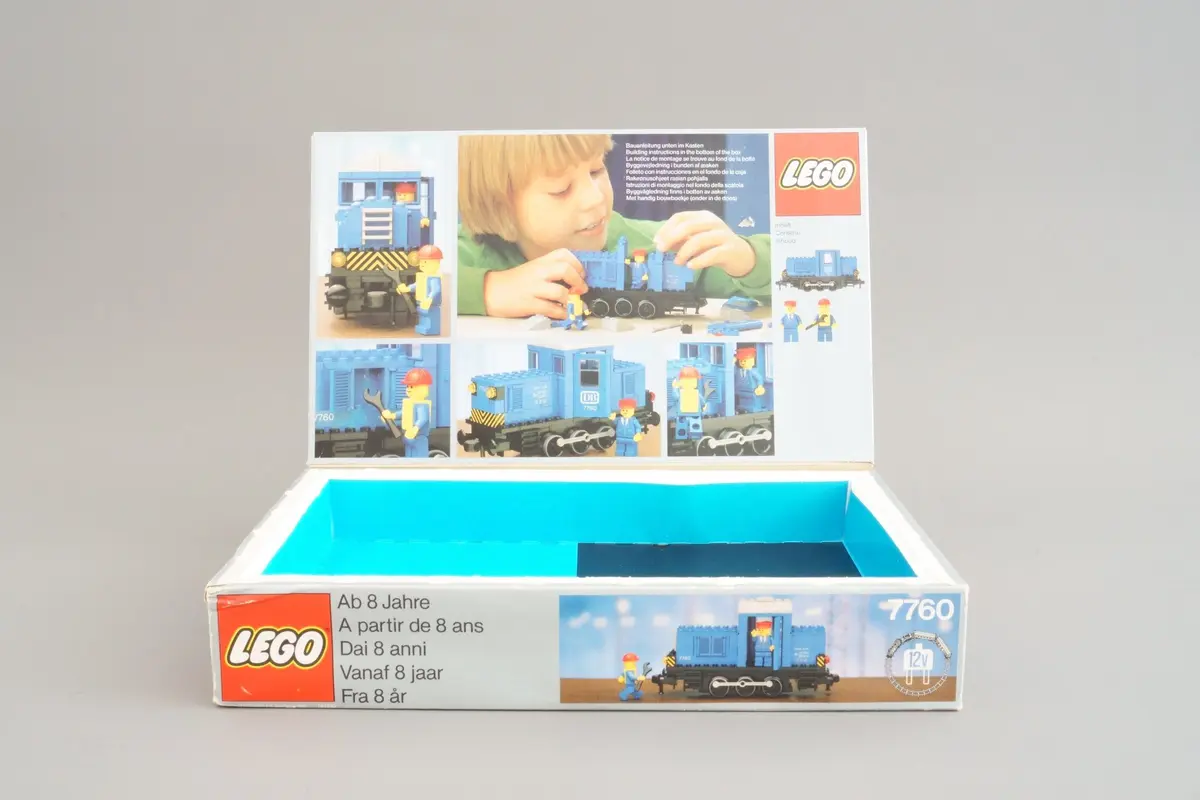 LEGO Trains 7760 Diesel Shunter Locomotive set, image 14