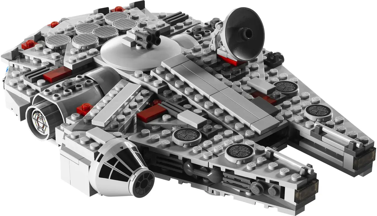 LEGO Star Wars 7778 Midi-scale Millennium Falcon set