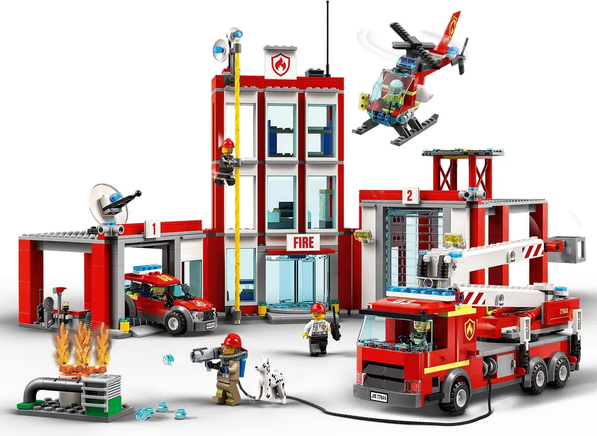 LEGO City 77944 Fire Station Headquarters set, image 2