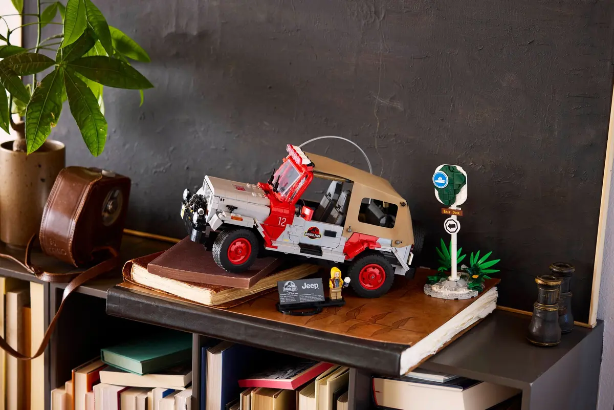 LEGO Jurassic World 77984 Jurassic Park Jeep Wrangler set, image 18