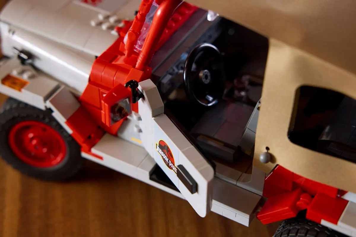 LEGO Jurassic World 77984 Jurassic Park Jeep Wrangler set, image 11