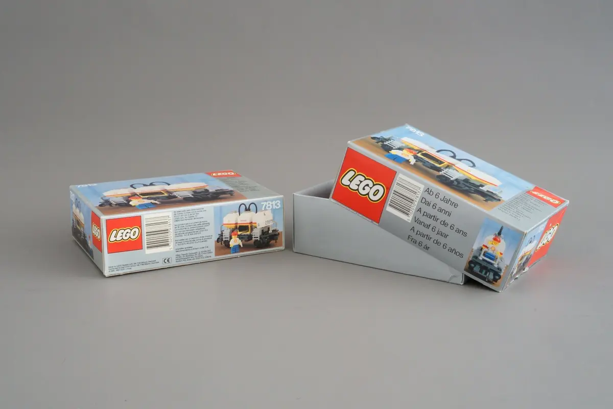 LEGO Trains 7813 Shell Tanker Wagon set, image 8