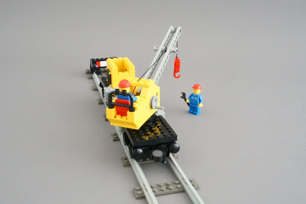 LEGO Trains 7814 Crane Wagon set, image 8