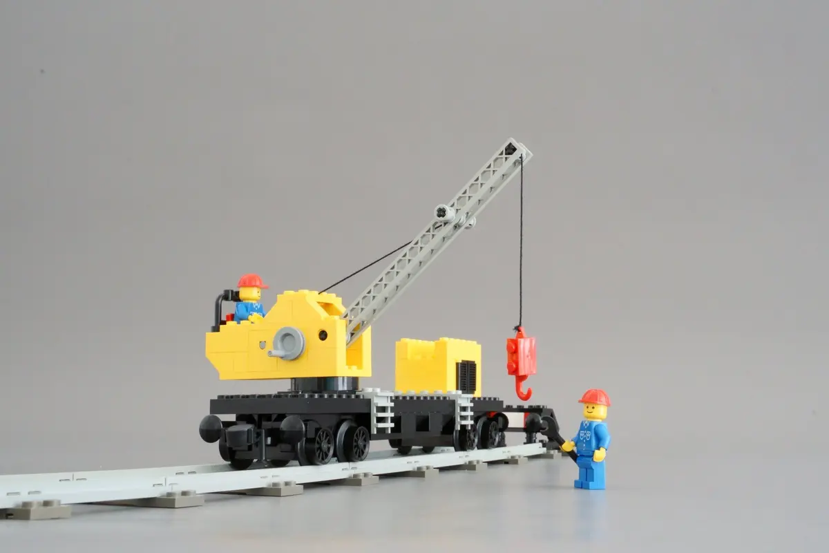 LEGO Trains 7814 Crane Wagon set, image 9