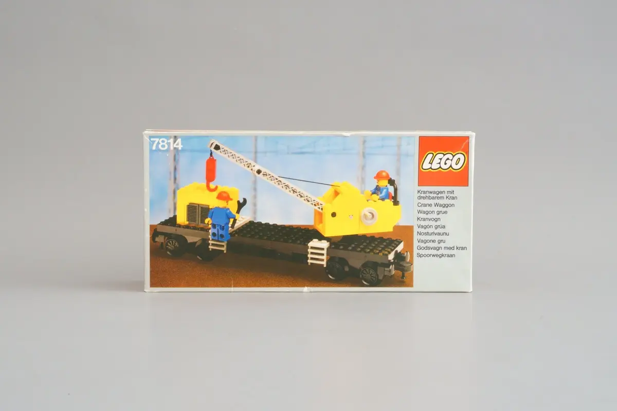 LEGO Trains 7814 Crane Wagon set, image 4
