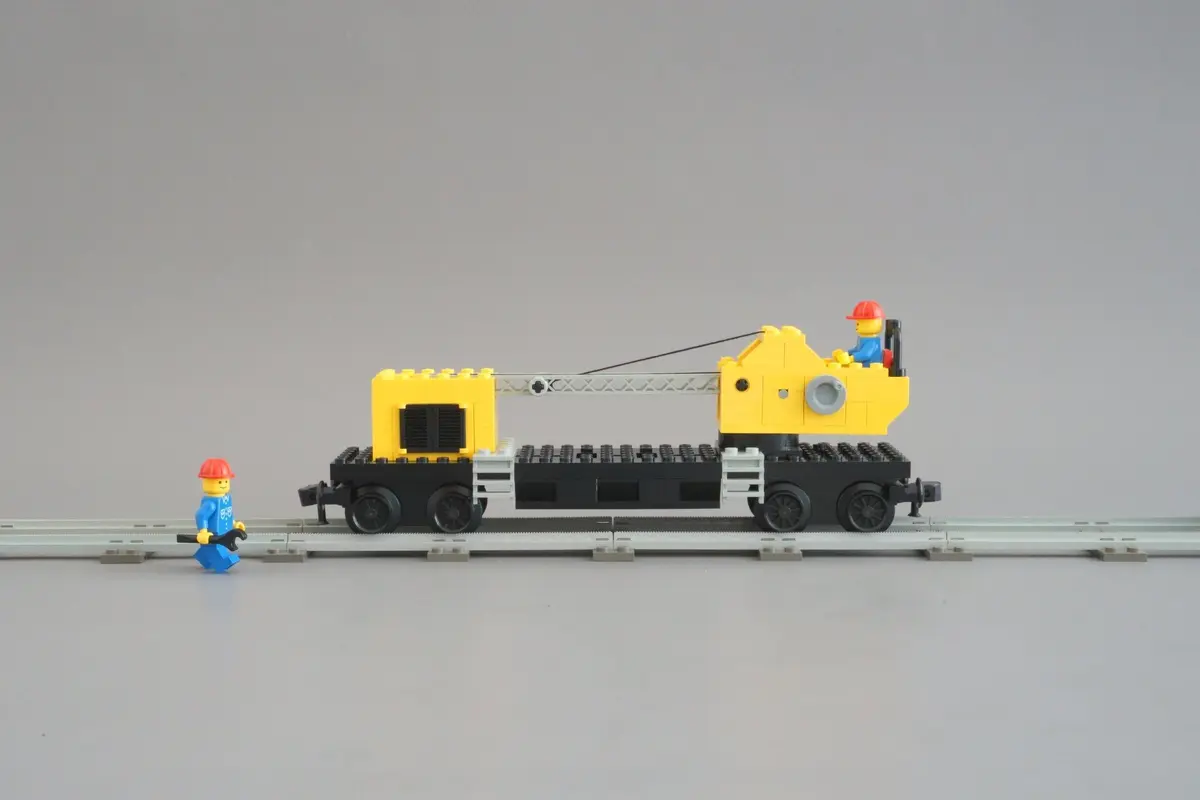 LEGO Trains 7814 Crane Wagon set, image 6