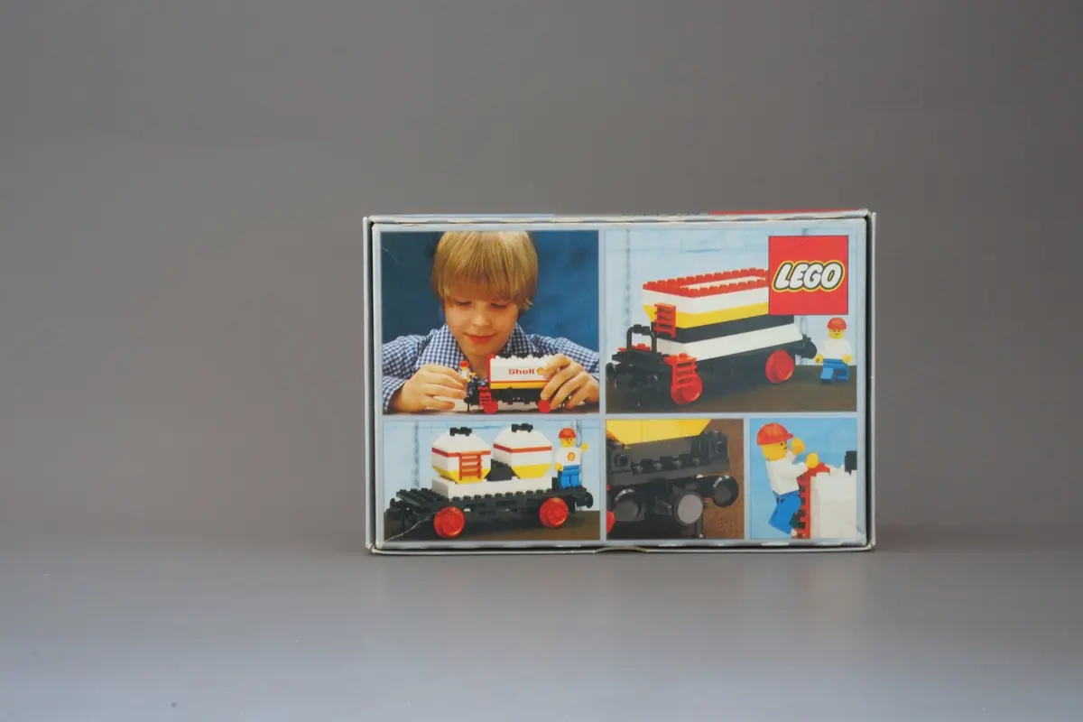 LEGO Trains 7816 Shell Tanker Wagon set, image 5