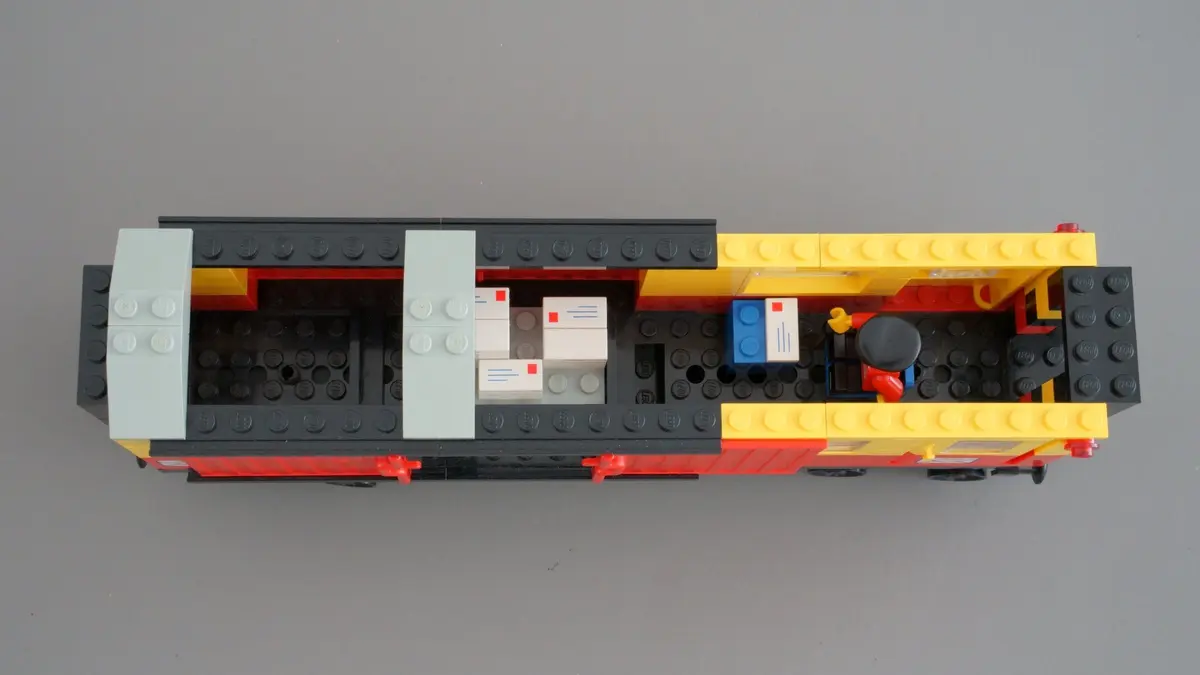 LEGO Trains 7819 Postal Container Wagon set, image 10