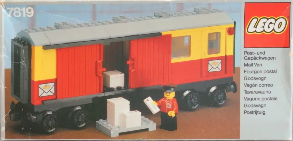 LEGO Trains 7819 Postal Container Wagon set, image 12