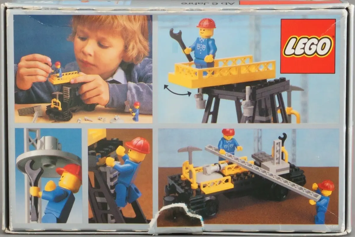 LEGO Trains 7821 Track & Lighting Maintenance Wagon set, image 14