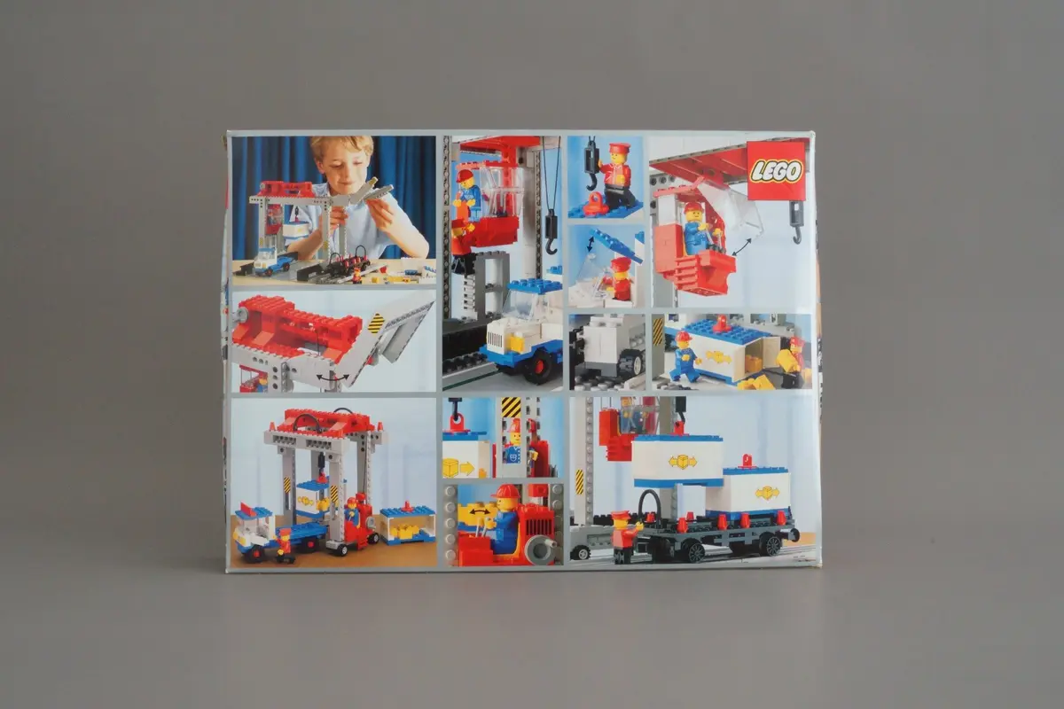 LEGO Trains 7823 Container Crane Depot set, image 4
