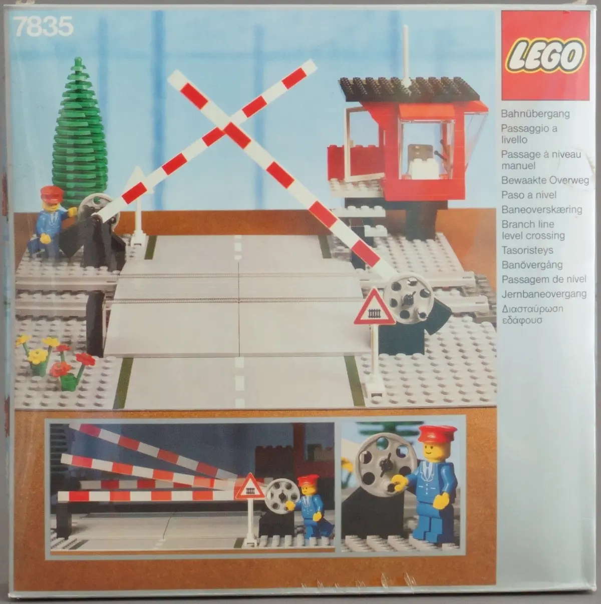 LEGO Trains 7835 Road Crossing set, image 14