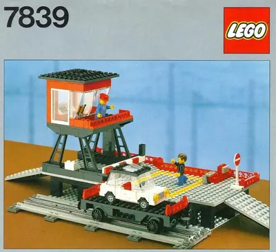 LEGO Trains 7839 Car Transport Depot set