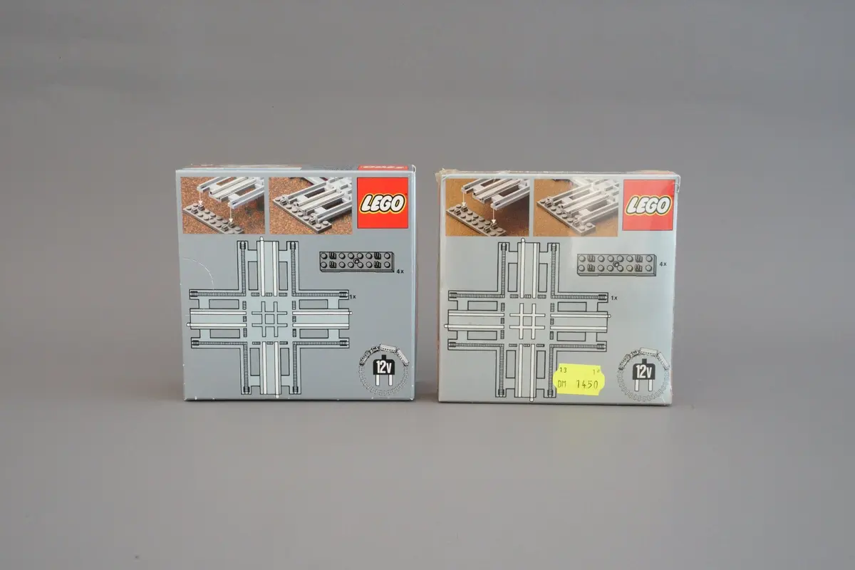 LEGO Trains 7857 Crossing, Electric Rails Grey 12V set, image 4