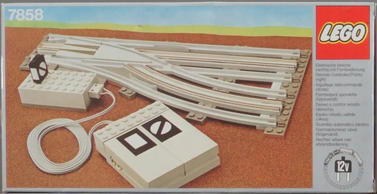 LEGO Trains 7858 Remote Controlled Points Right 12V set, image 10