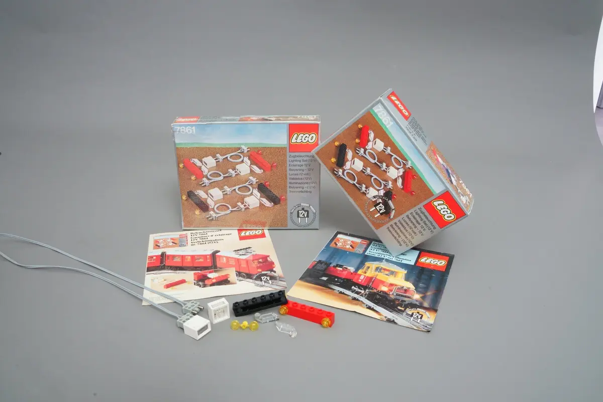 LEGO Trains 7861 Lighting Set Electric 12V set, image 3