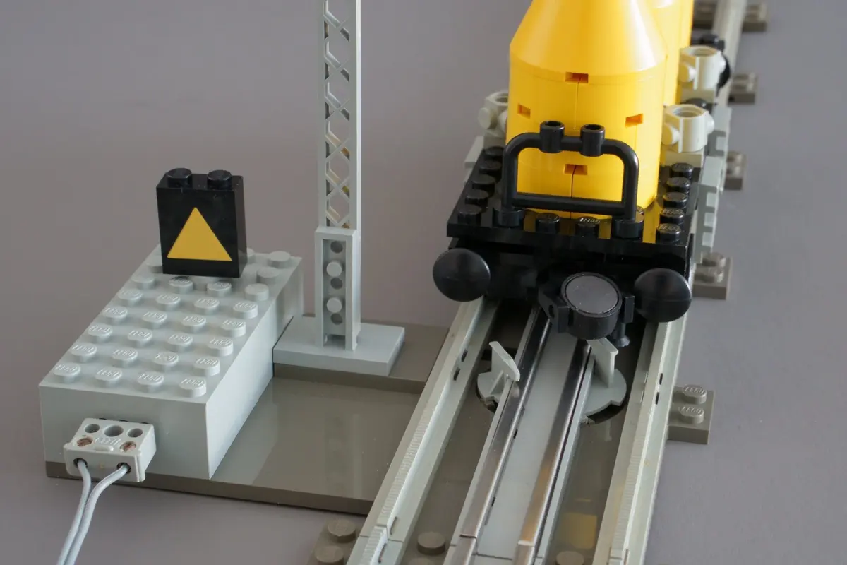 LEGO Trains 7862 Remote Controlled Decoupling and Signal 12V set, image 14