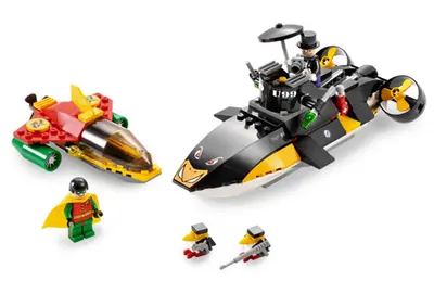 LEGO Batman 7885 Robin's Scuba Jet: Attack of The Penguin set, image 2