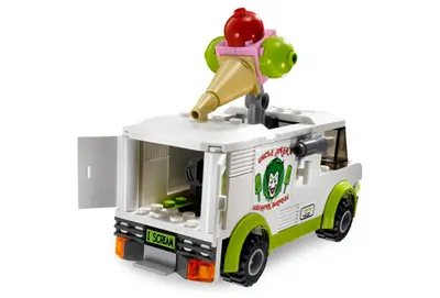 LEGO Batman 7888 The Tumbler: Joker's Ice Cream Surprise set, image 4