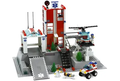 LEGO City 7892 Hospital set, image 3