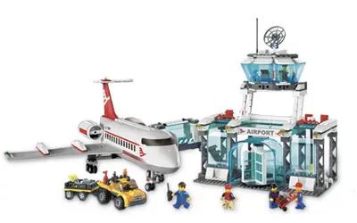 LEGO City 7894 Airport set, image 2