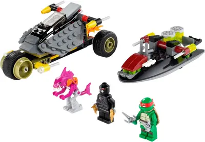 LEGO Teenage Mutant Ninja Turtles 79102 Stealth Shell in Pursuit set