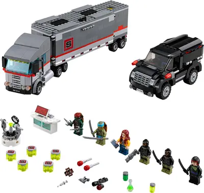 LEGO Teenage Mutant Ninja Turtles 79116 Big Rig Snow Getaway set