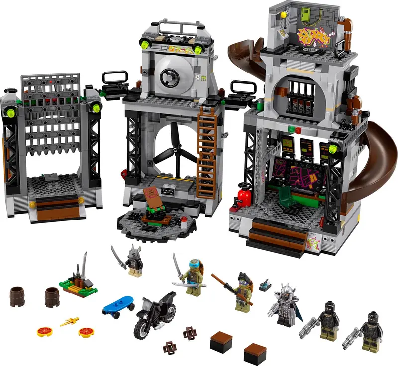 LEGO Teenage Mutant Ninja Turtles 79117 Turtle Lair Invasion set