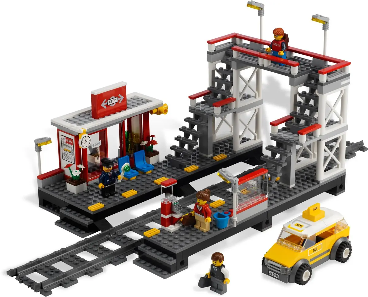 LEGO City 7937 Train Station set
