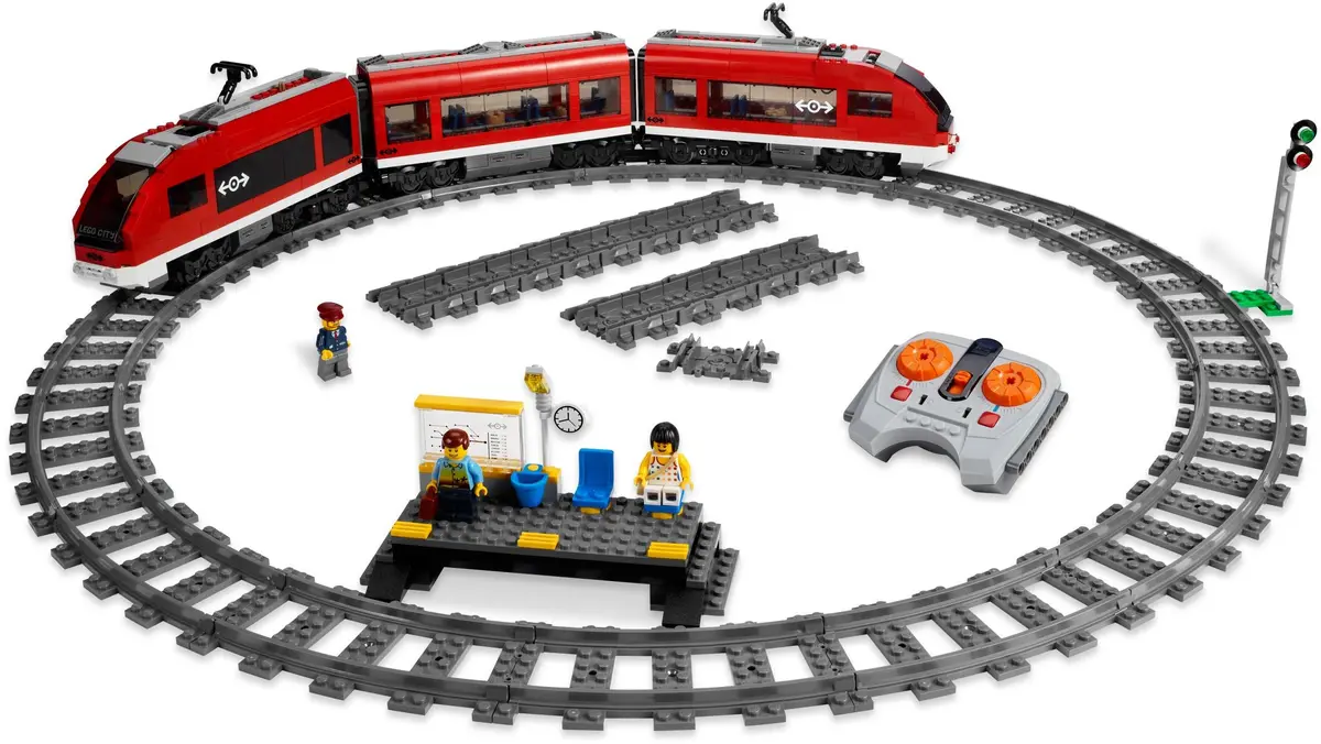 LEGO City 7938 Passenger Train set