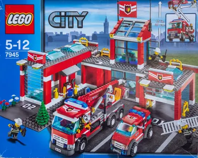 LEGO City 7945 Fire Station set