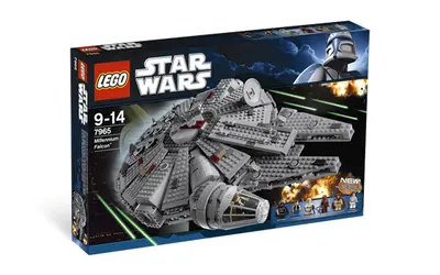 LEGO Star Wars 7965 Millennium Falcon set, image 4