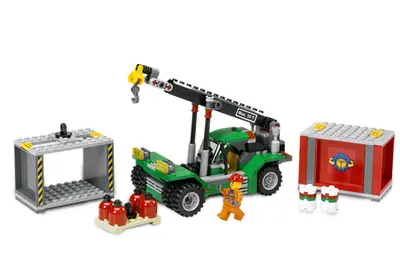 LEGO City 7992 Container Stacker set, image 2