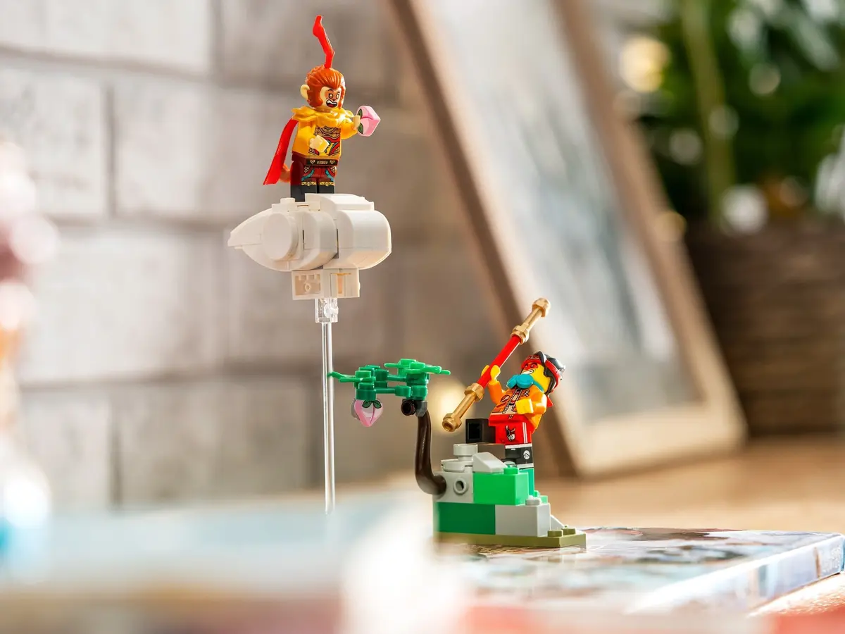 LEGO Monkie Kid 80012 Monkey King Warrior Mech set, image 13