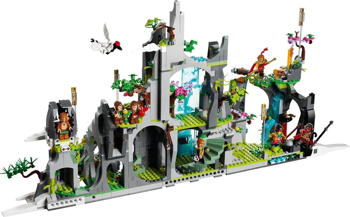 LEGO Monkie Kid 80024 The Legendary Flower Fruit Mountain set, image 4