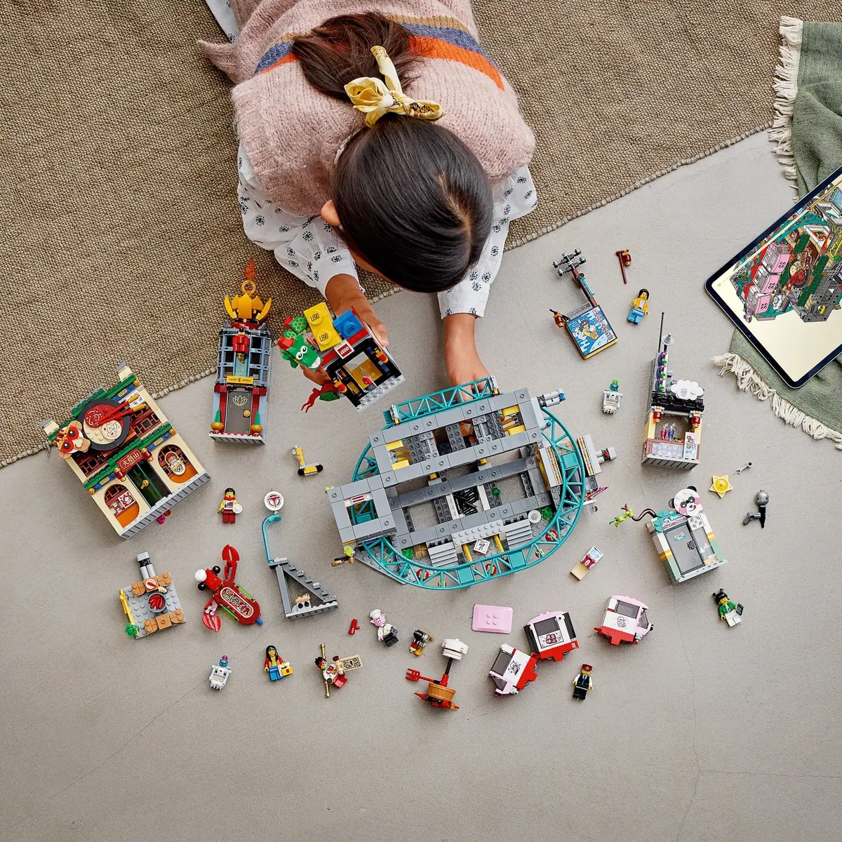 LEGO Monkie Kid 80036 The City of Lanterns set, image 4
