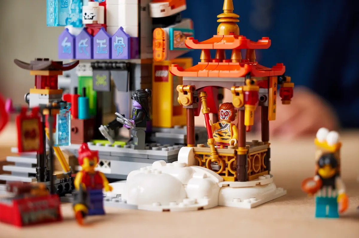 LEGO Monkie Kid 80054 Megapolis City set, image 9