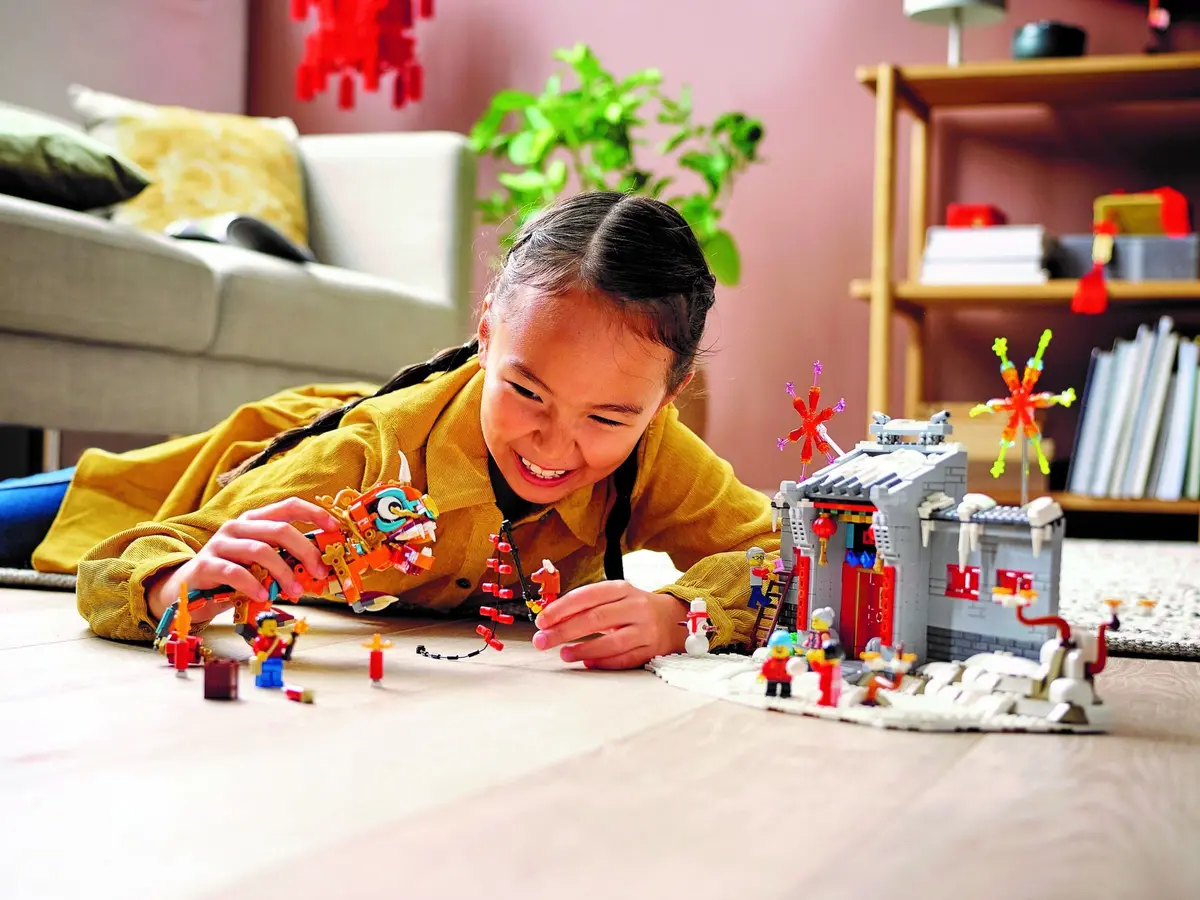 LEGO Seasonal 80106 Story of Nian set, image 6