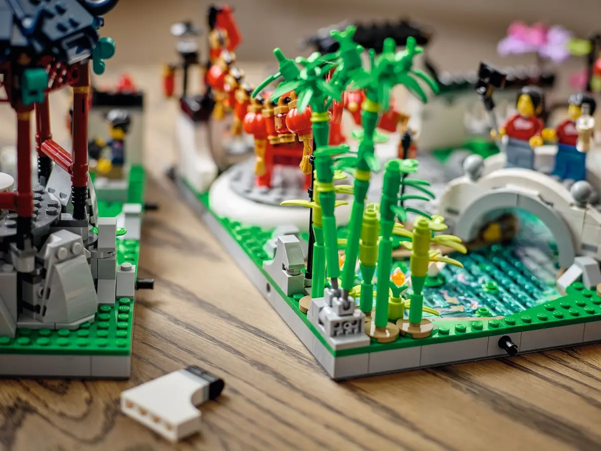LEGO Seasonal 80107 Spring Lantern Festival set, image 6