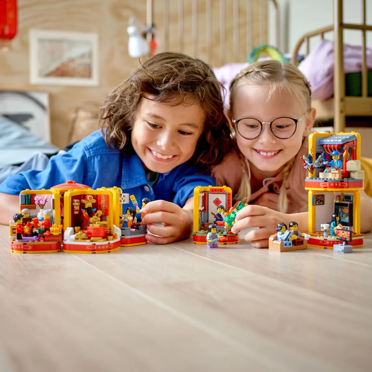 LEGO Seasonal 80108 Lunar New Year Traditions set, image 6