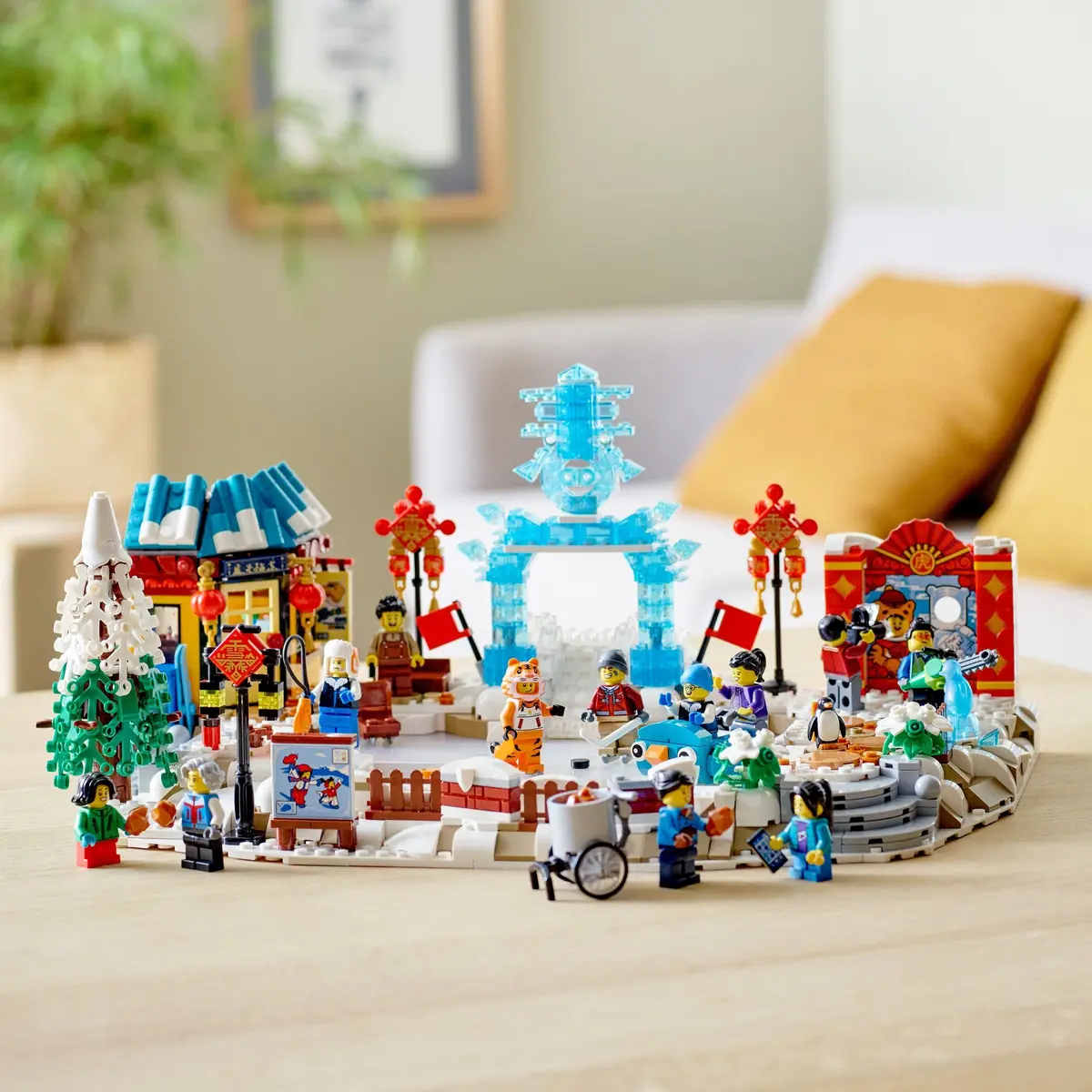 LEGO Seasonal 80109 Lunar New Year Ice Festival set, image 7