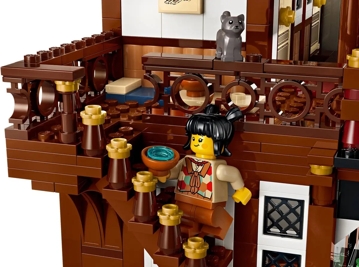 LEGO Seasonal 80121 Ancient Moon-Gazing Inn set, image 16